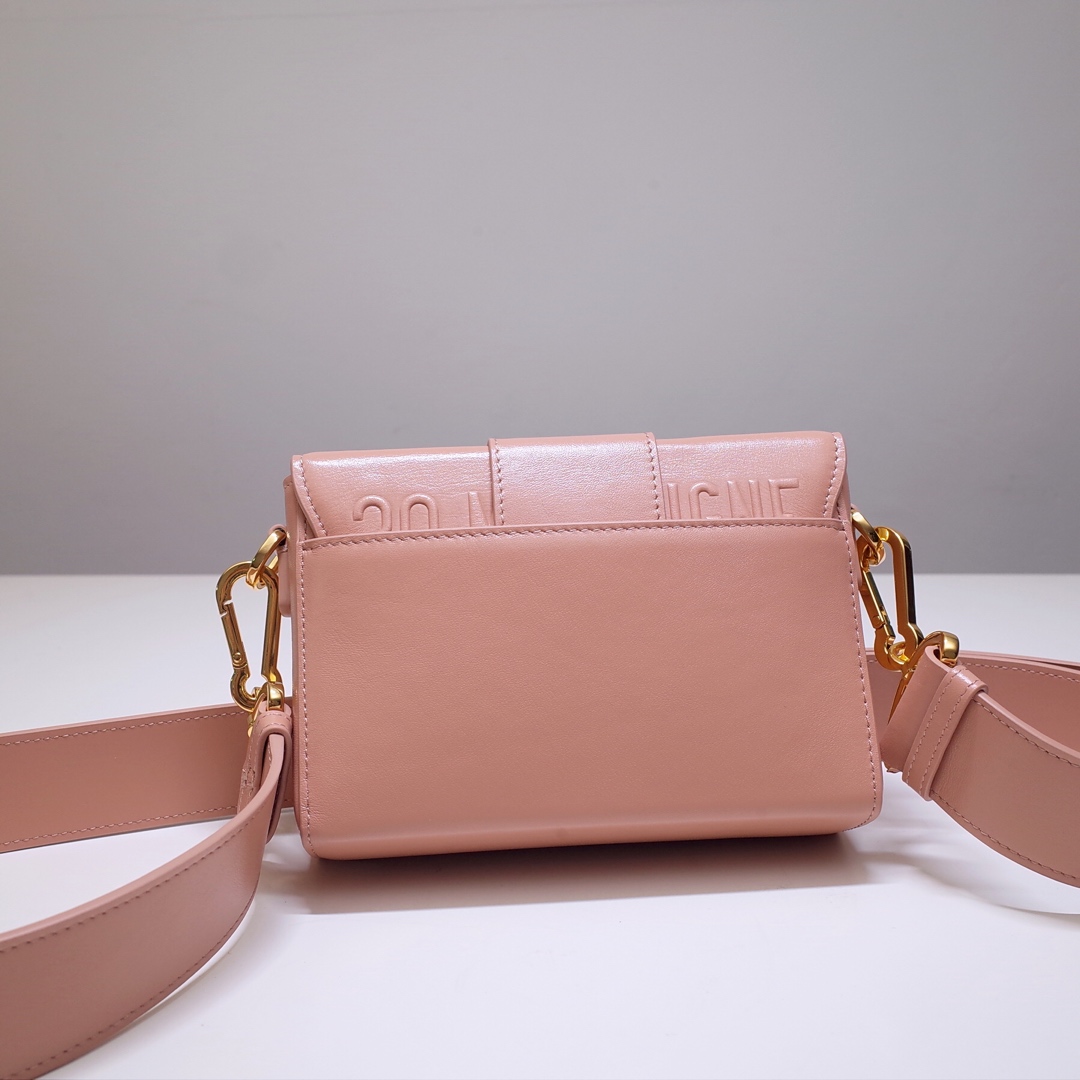 30 Montaigne Box Bag Pink Box Calfskin